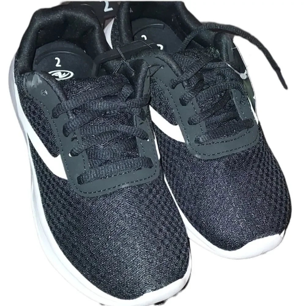 ATHLETIC Works Little boys Mesh Jogger Athletic Sneaker, Size 2
